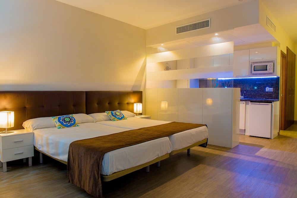 BLUESEA Dimona Suites 31/75