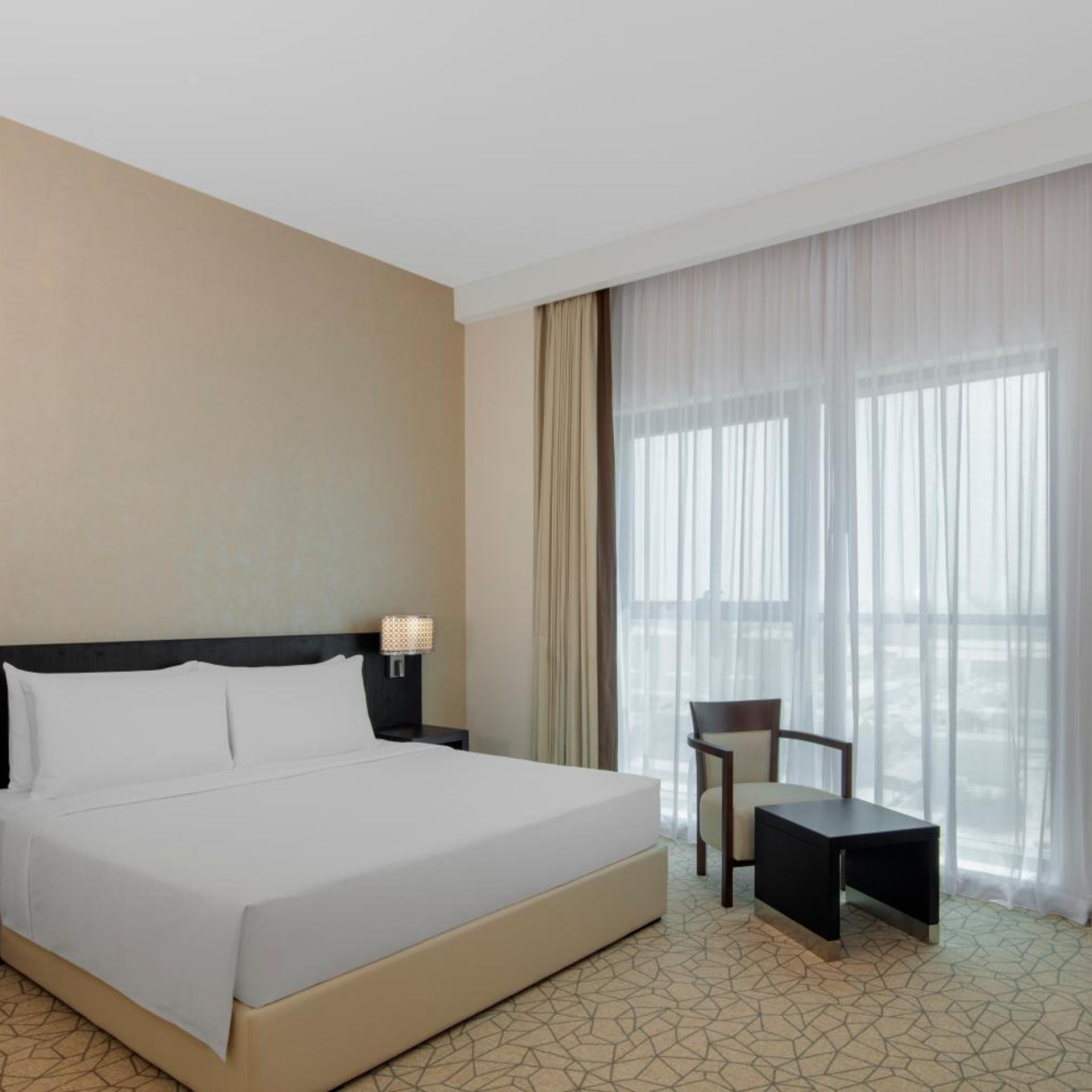 1 BEDROOM, APARTMENT, KITCHEN