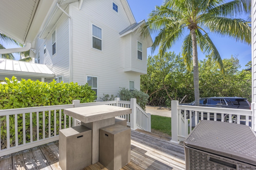 Coral Lagoon Resort Villas &amp; Marina by Keys Caribbean 42/50