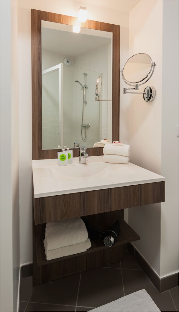 Teneo Apparthotel Talence Espeleta 25/28
