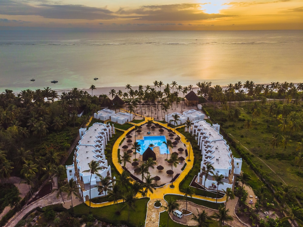 SBH Kilindini Resort 35/40
