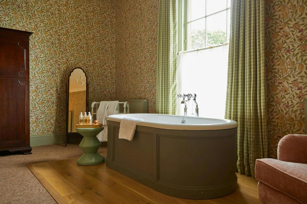 The Alfriston 44/45