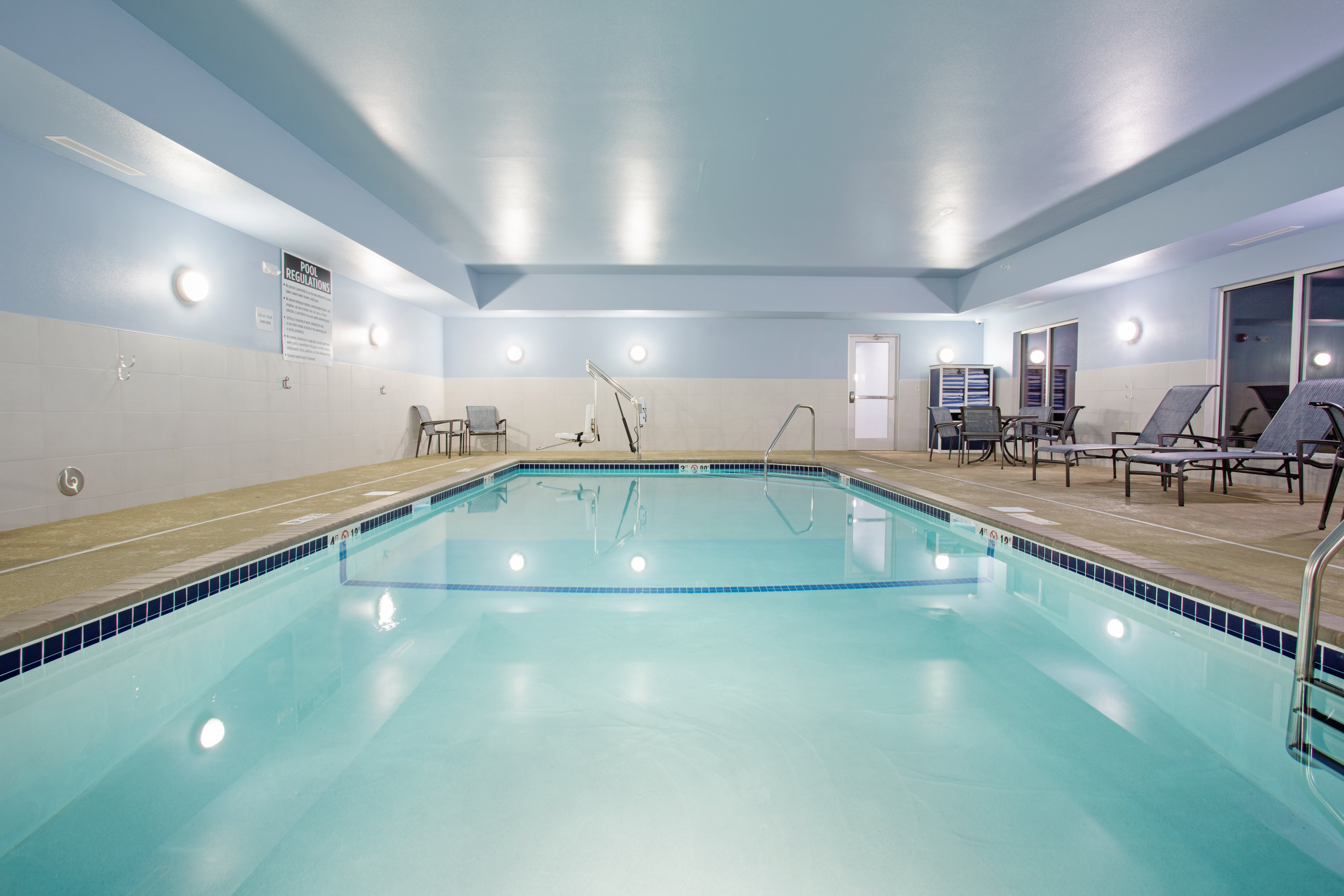 Holiday Inn Express And Suites Lincoln I 80 36/60