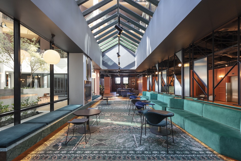 Amora Herencia Riverwalk Melbourne 32/68
