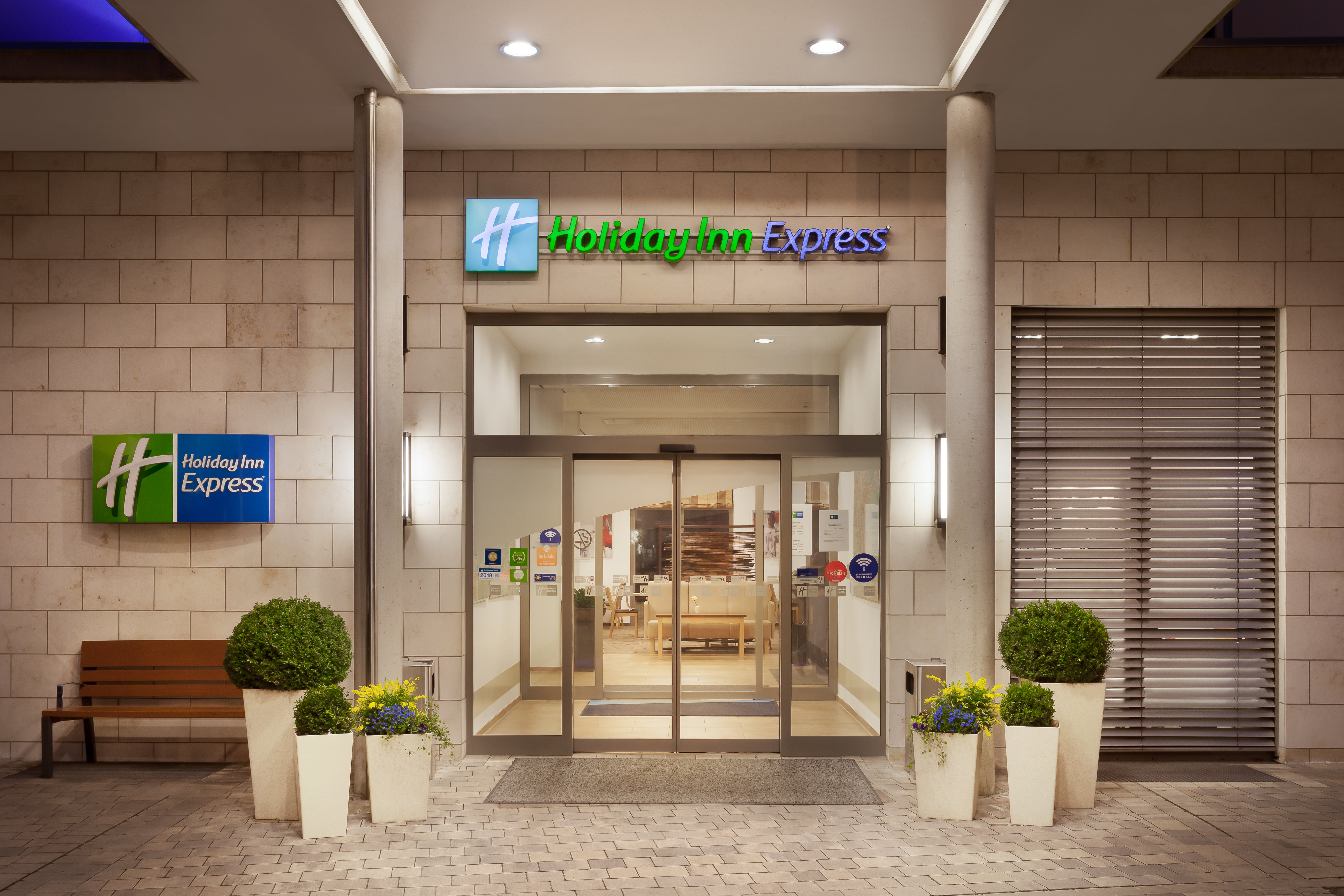HOLIDAY INN EXPRESS NURNBERG SCHWABACH 11/79