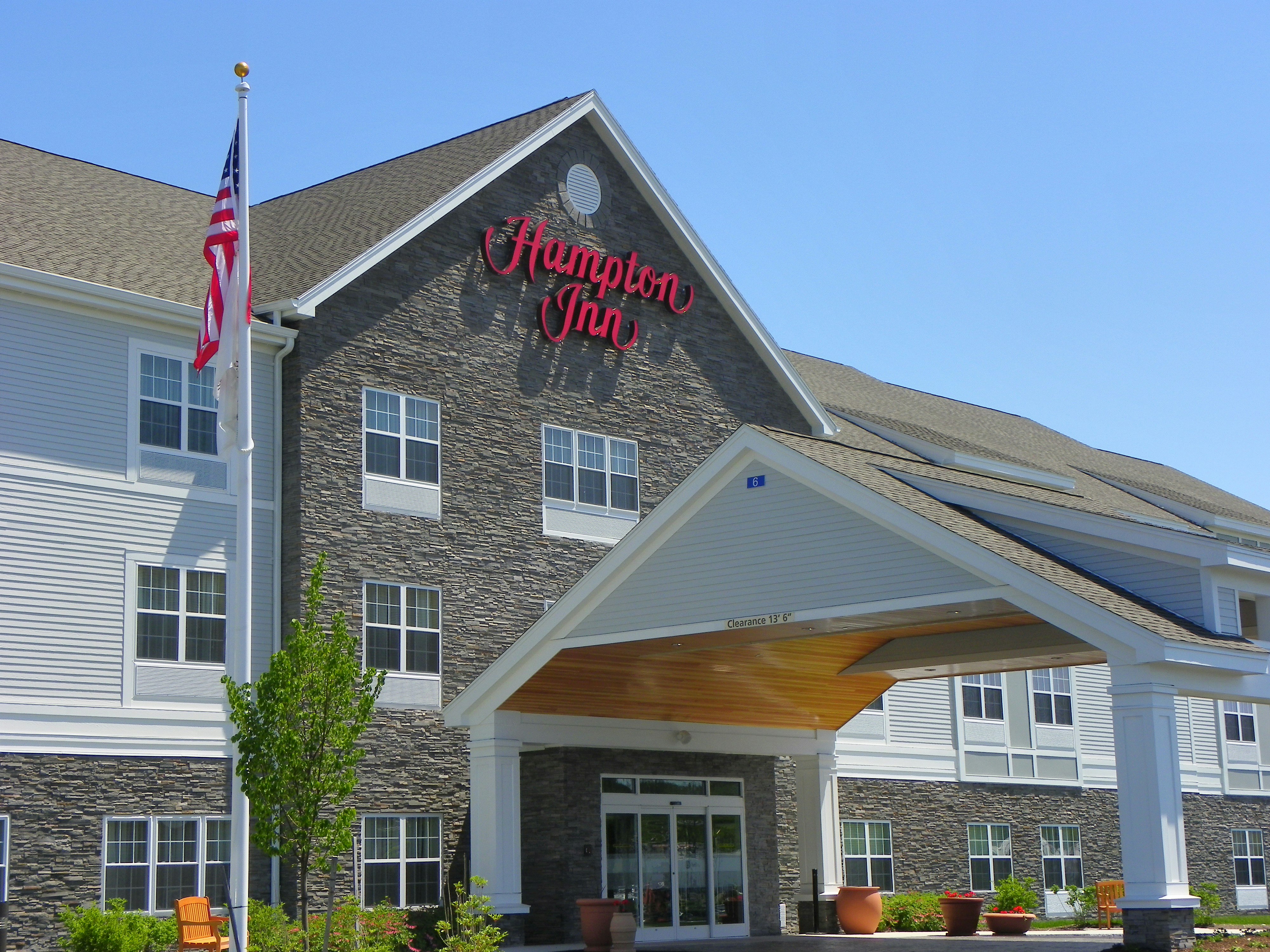 Hampton Inn Ellsworth/Bar Harbor 2/41