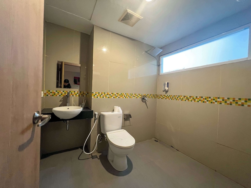 Kyriad Hotel Haka Makassar 22/23