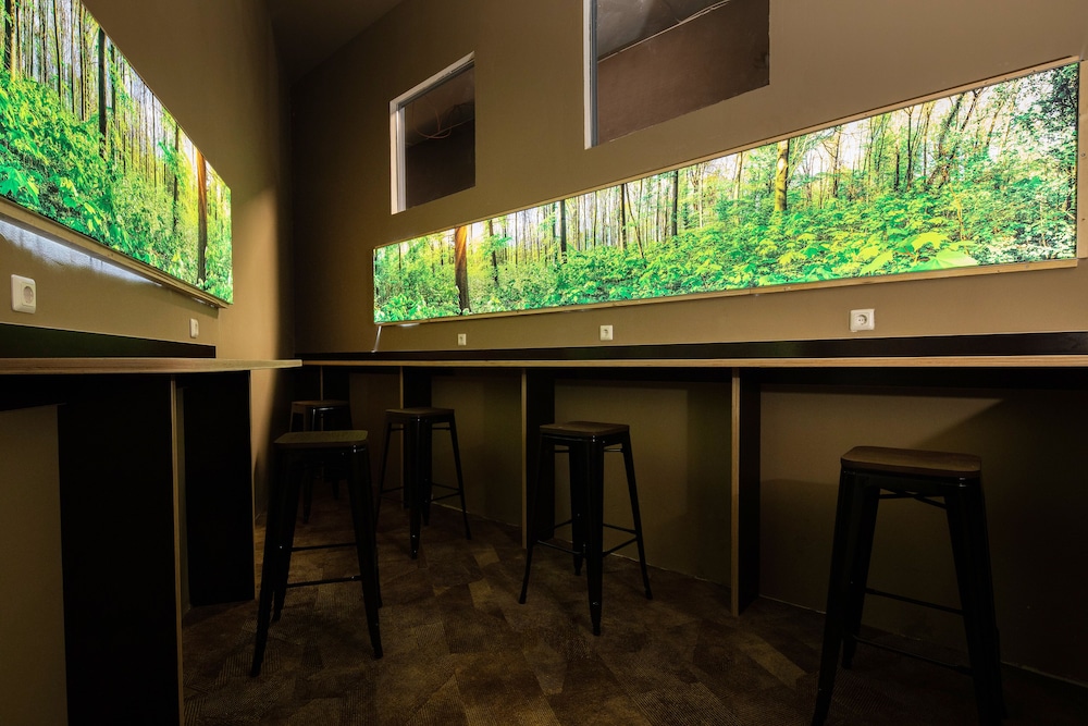 BoxHotel Hannover (App based Hotel) 26/28