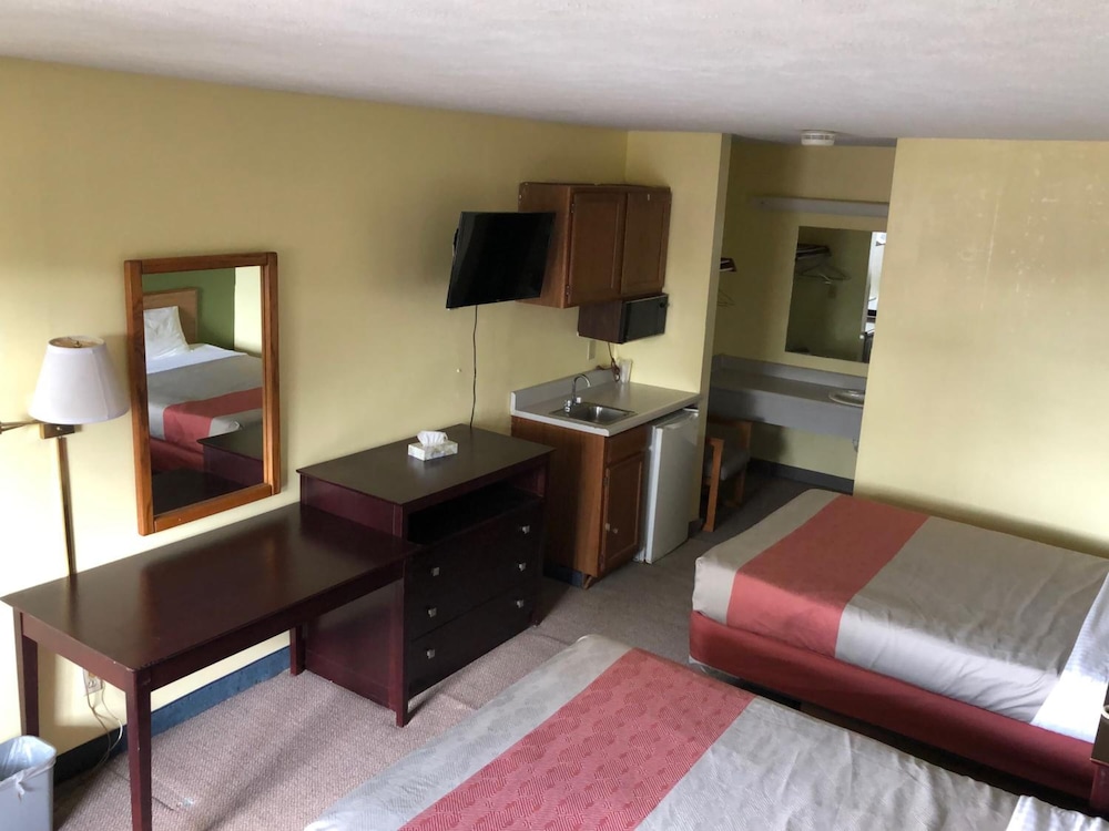 Salt Creek Inn 21/36