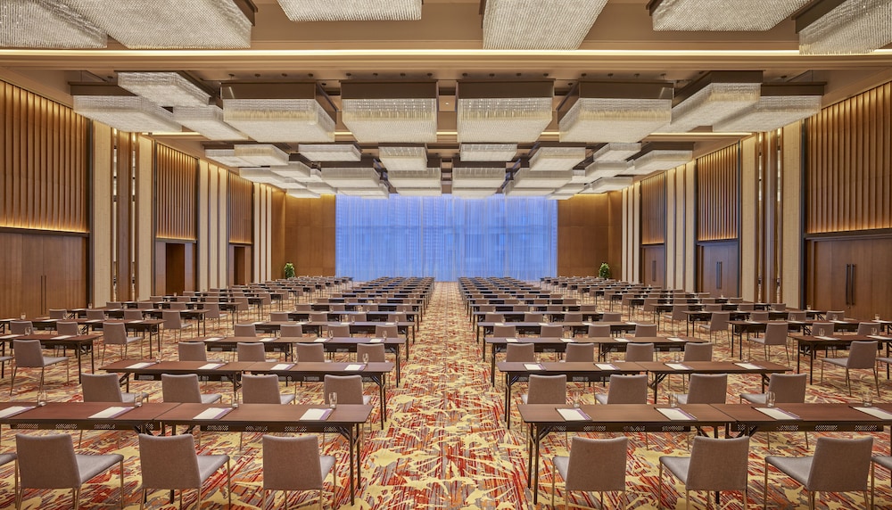 Hyatt Regency Shenzhen Yantian 60/68