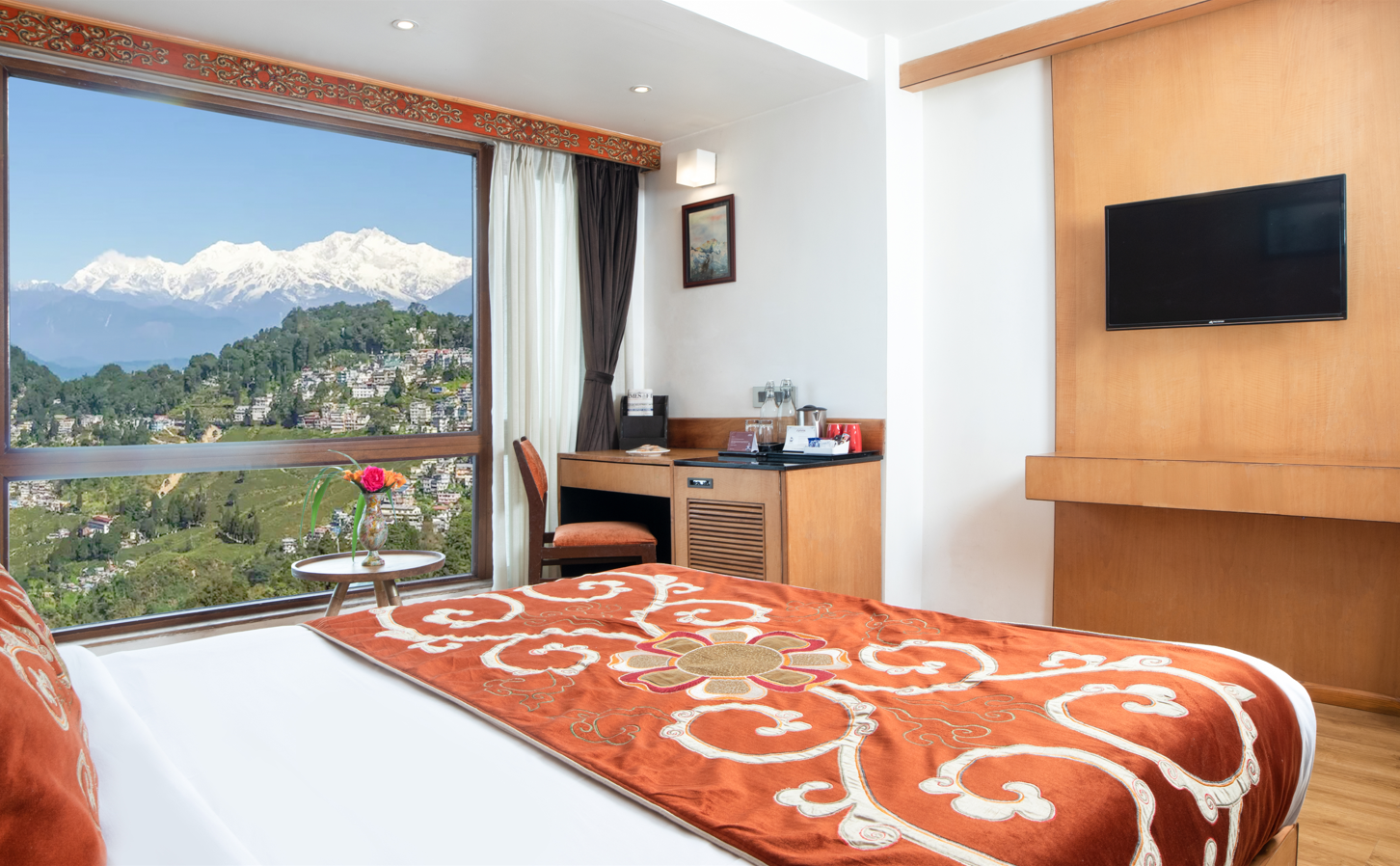 Room, with View