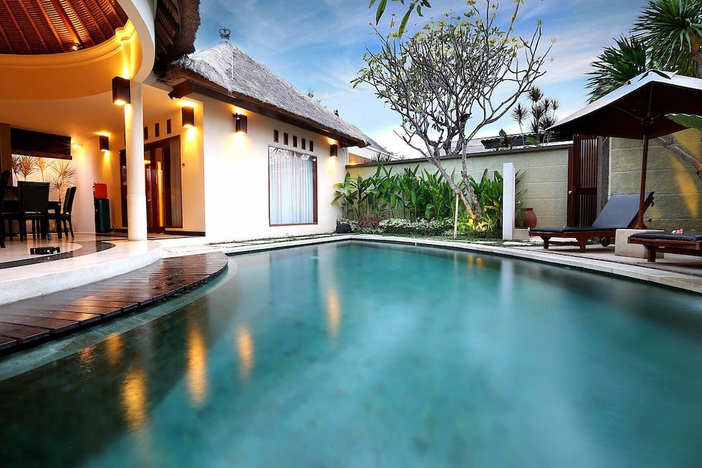The Bali Bill Villa 30/33