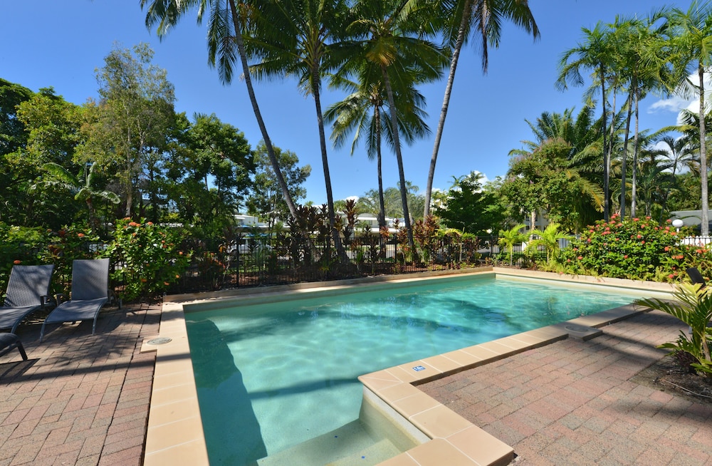 Tropical Reef Apartments Port Douglas 56/60