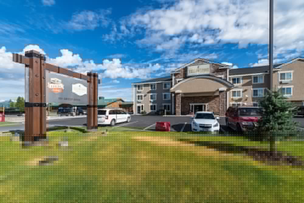 Yellowstone Park Hotel 6/61