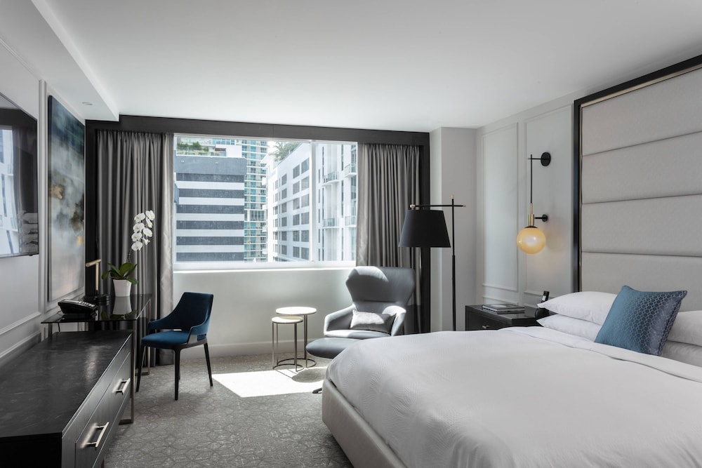 Inspired, Guest Room, King Bed, Accessible
