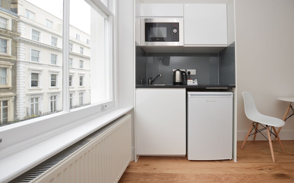 Queensborough Terrace Serviced Apartments 4/50