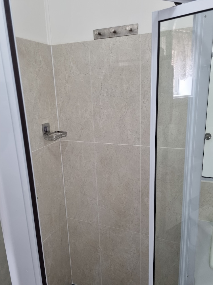 Taree Lodge Motel 60/62