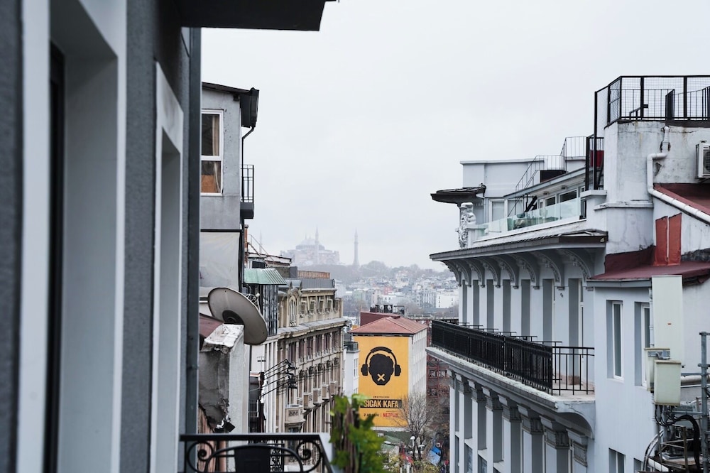 Royal Galata Hotel 4/47