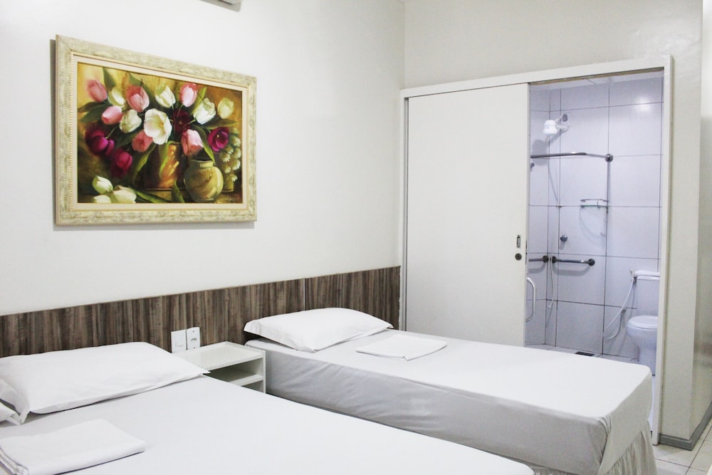Hotel Aeroporto Montese Star 28/62
