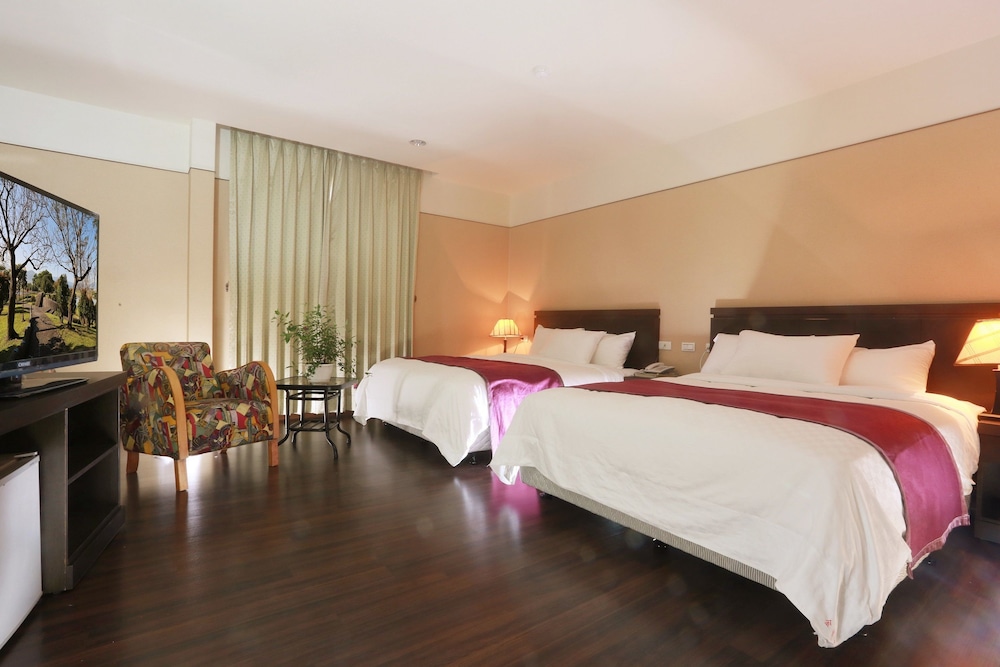 King Town Hotel 27/50