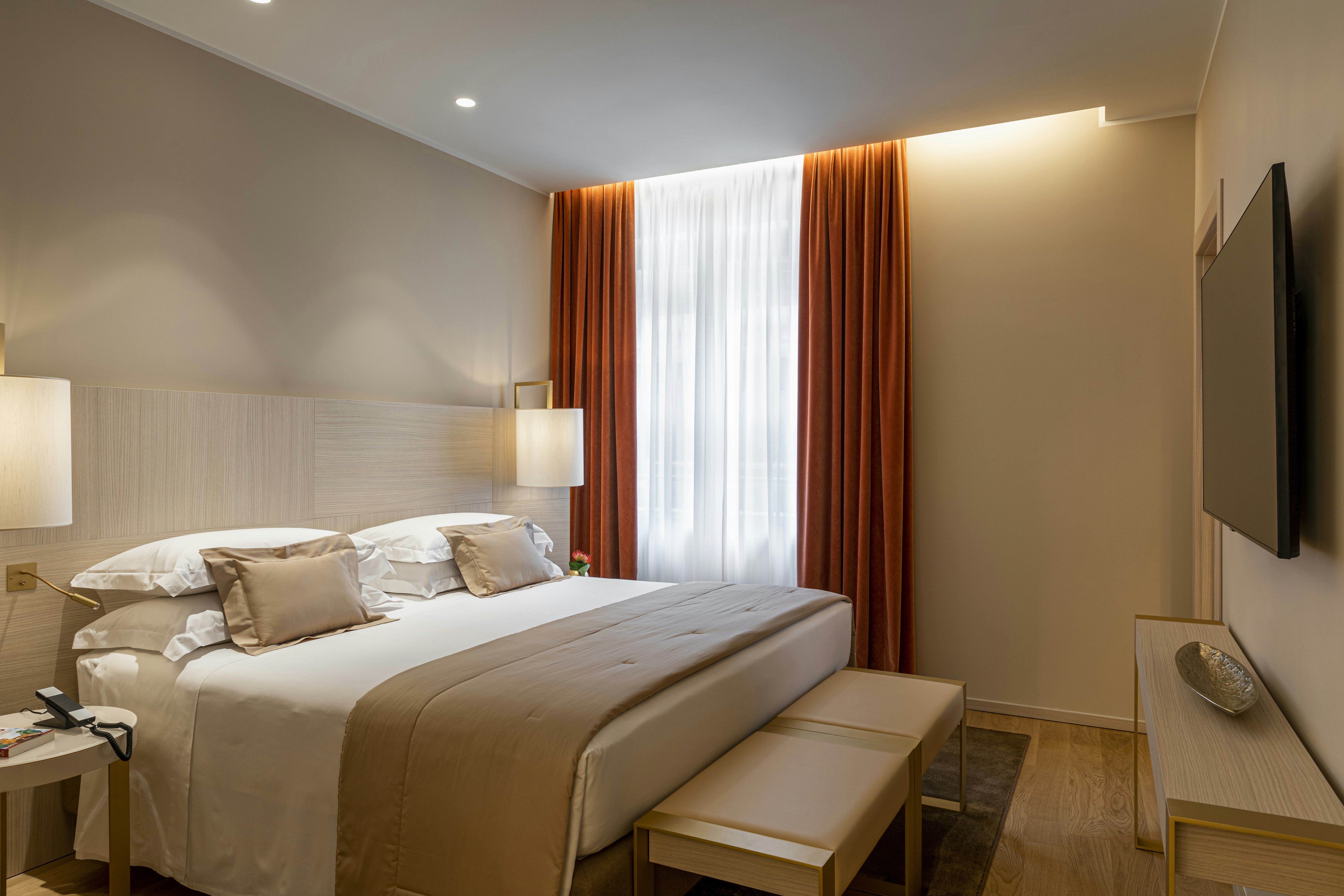 1 Bedroom, Apartment, Duomo View