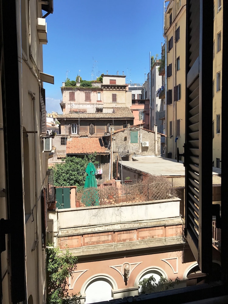 San Daniele Bundi House 3/37