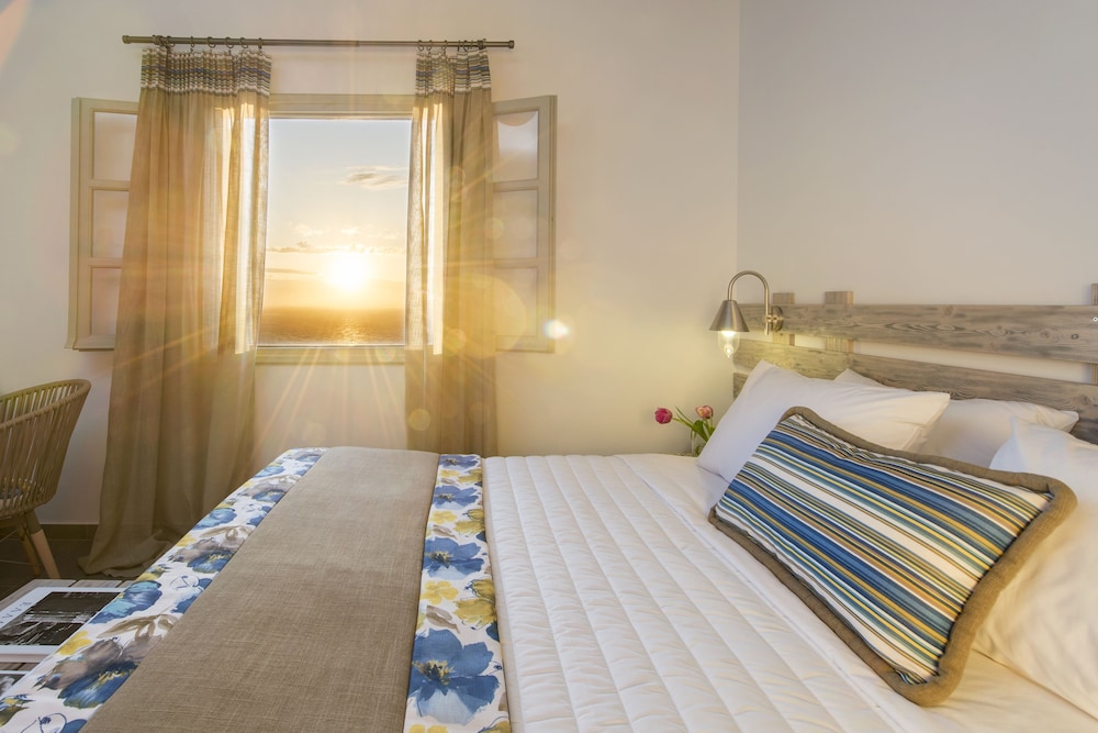 Calderas Dolphin Suites 10/50