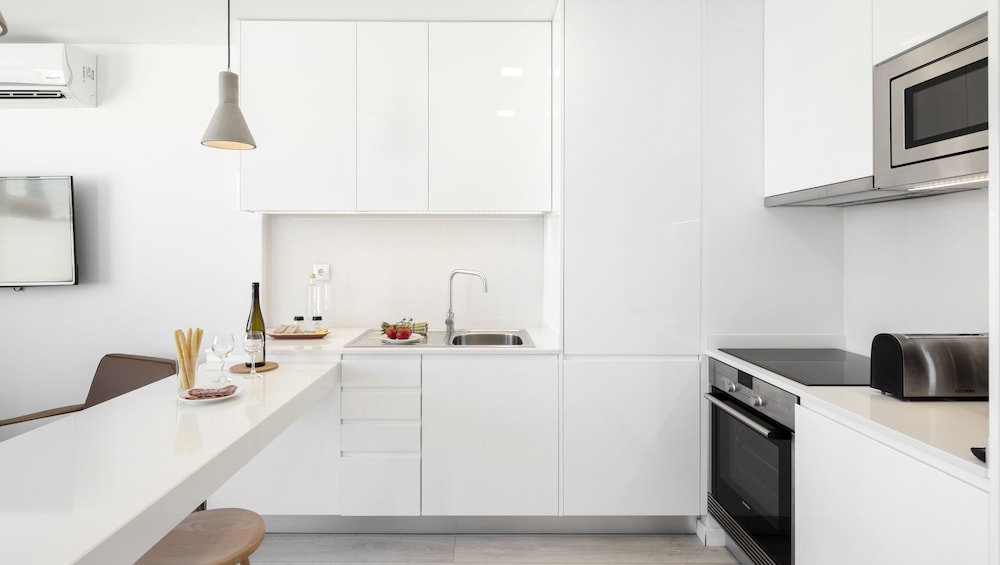 Lisbon Serviced Apartments Parque 16/66
