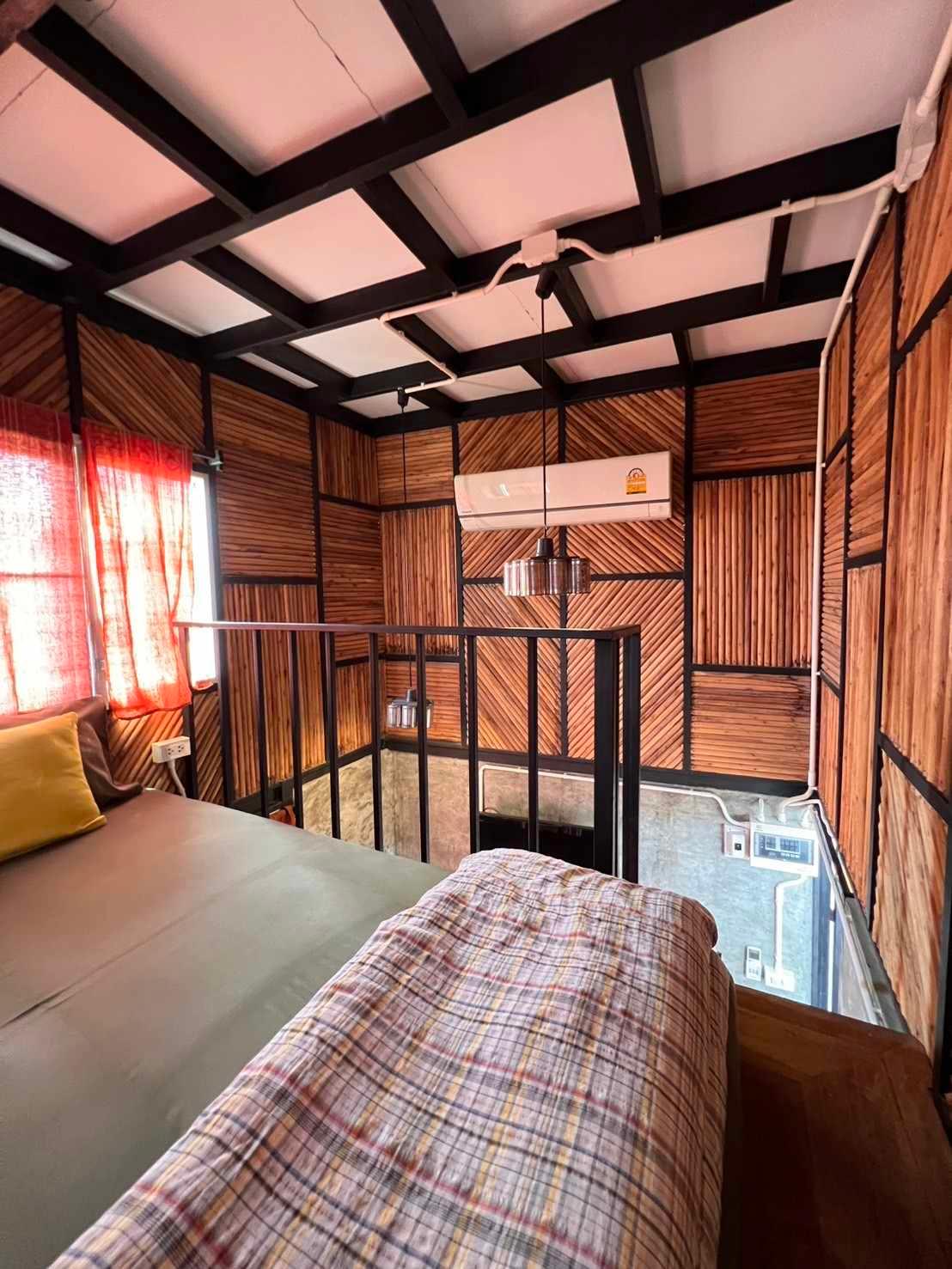 Husband & Wife Guesthouse 5/66