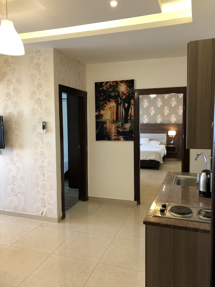 Alqimah Serviced Apartments Hotel 8/50