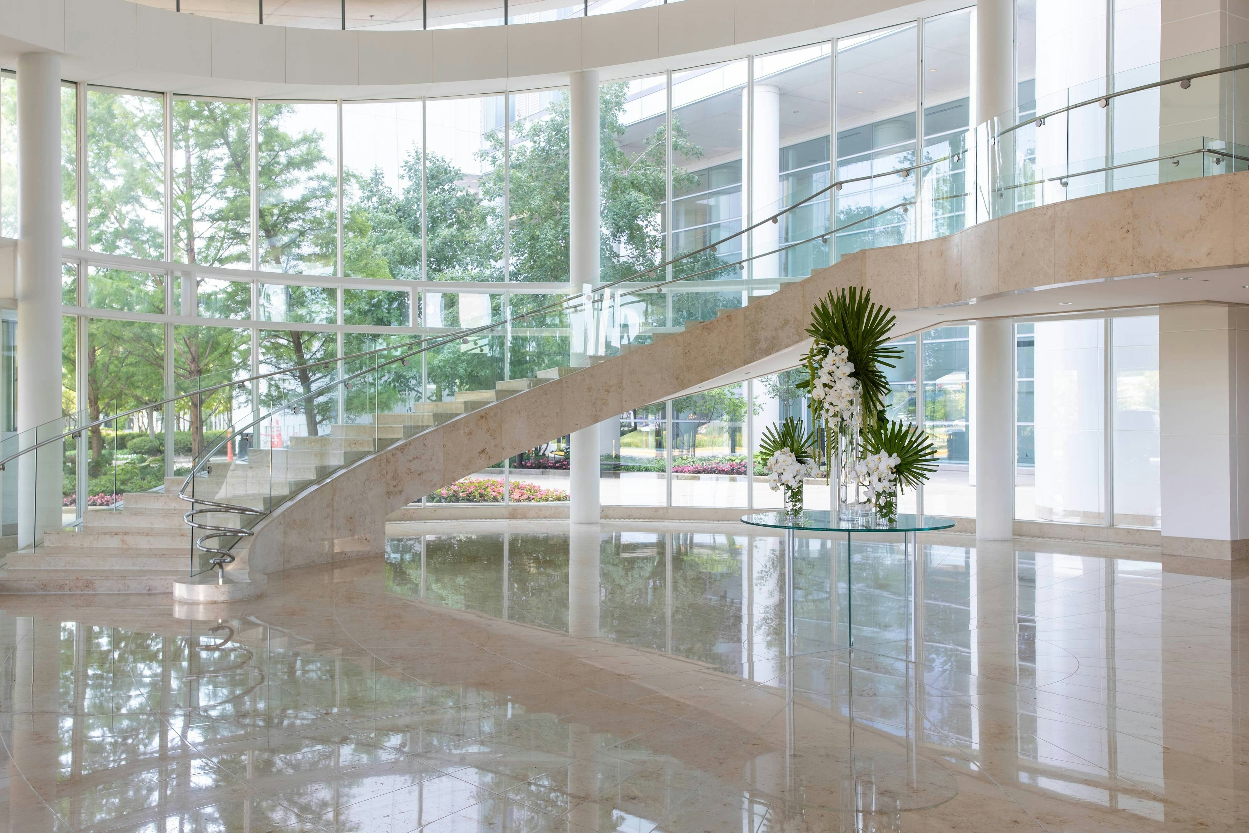 Renaissance Schaumburg Hotel And Convention Center 9/23