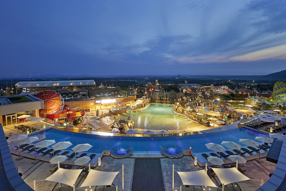 Shinhwa Jeju Shinhwa World Hotel And Resorts in SEOGWIPO