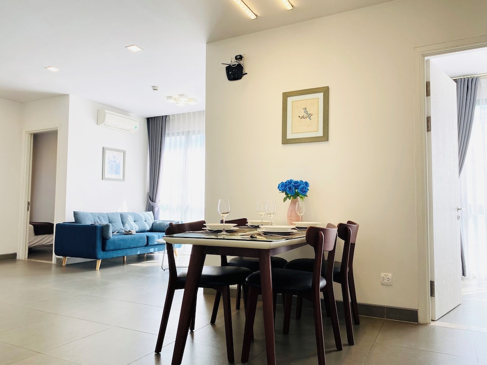 Glenwood Suites 34/49
