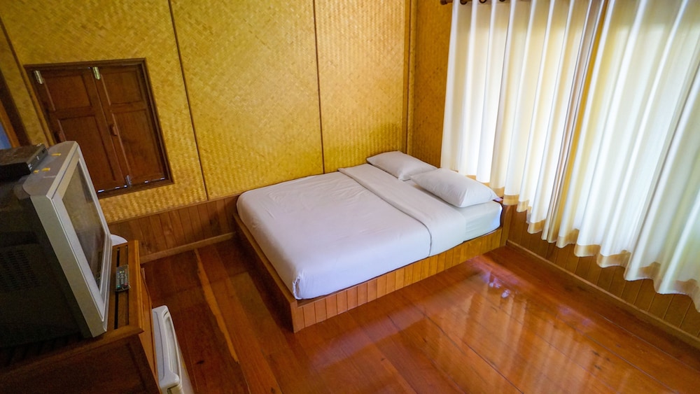 Baan Siriporn Resort 24/68