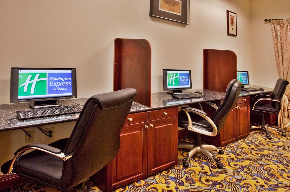 Holiday Inn Express Orlando Ocoee East 45/50