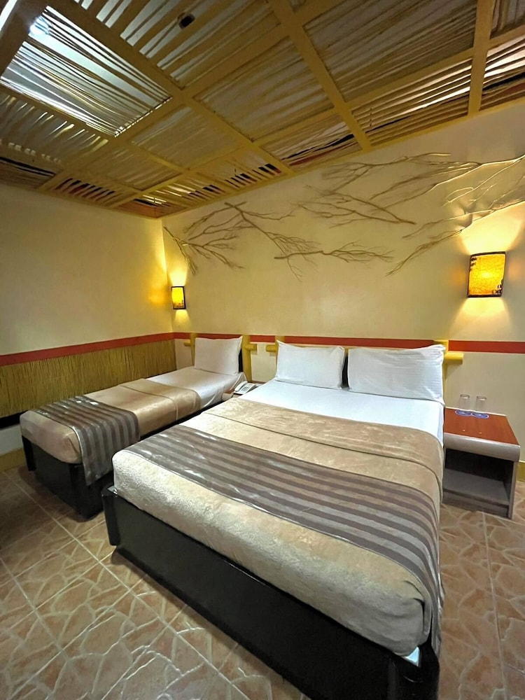 Urban Travellers Hotel Ex Shogun Suite Hotel 25/72