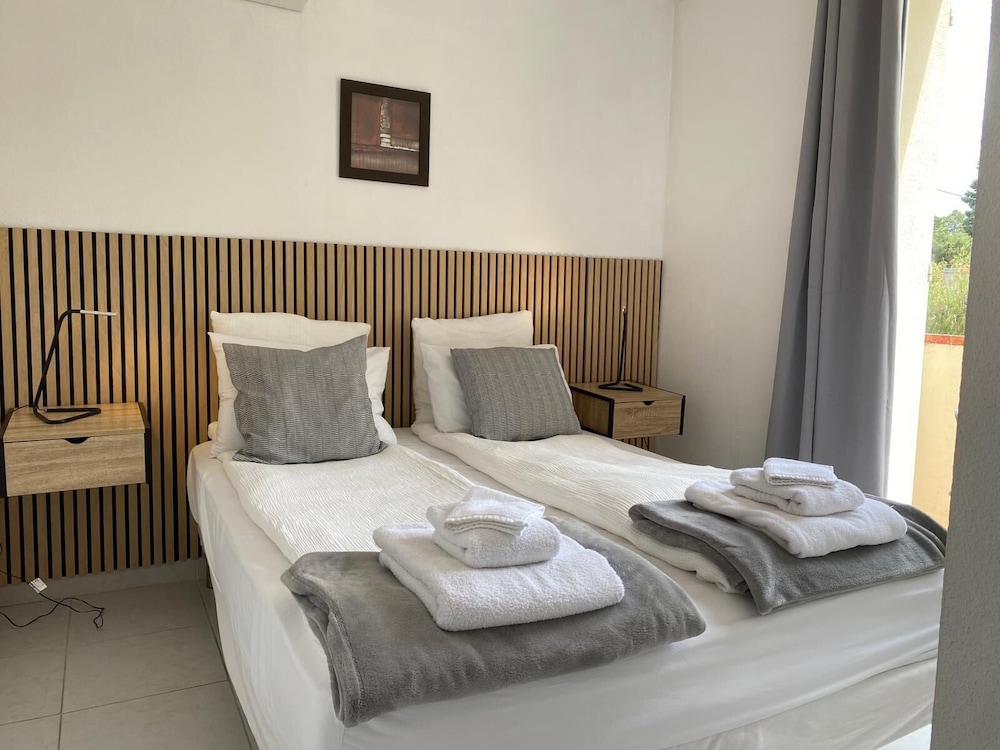 Kimi Residence 19/50