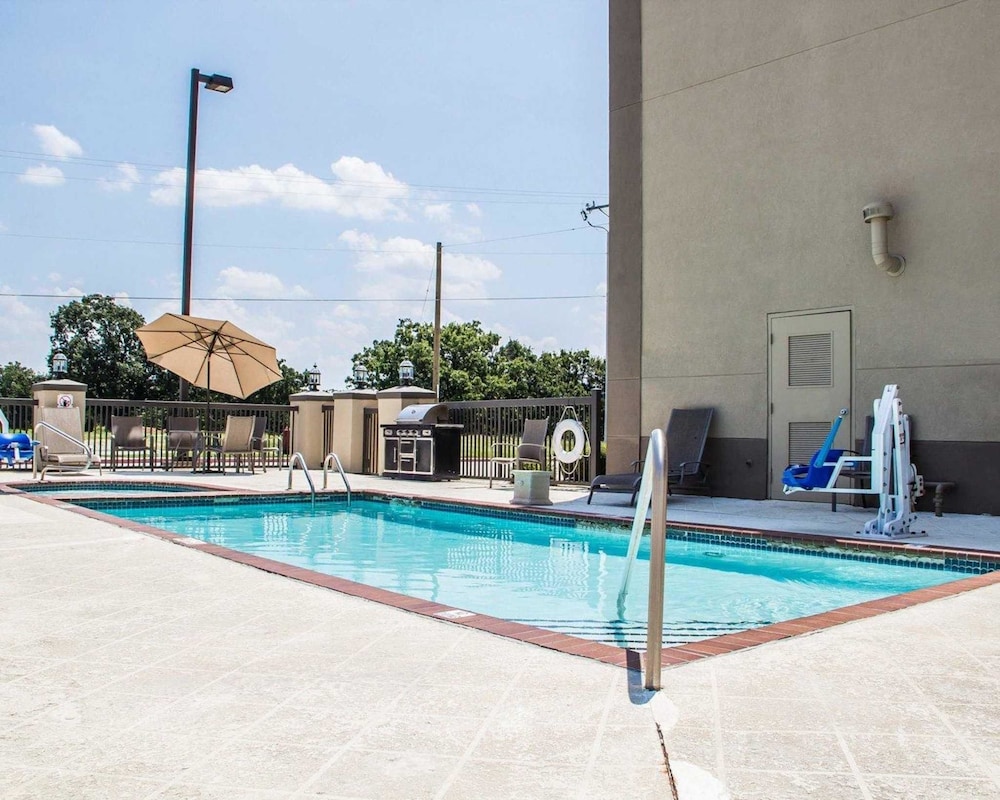 Comfort Suites Mcalester 19/46