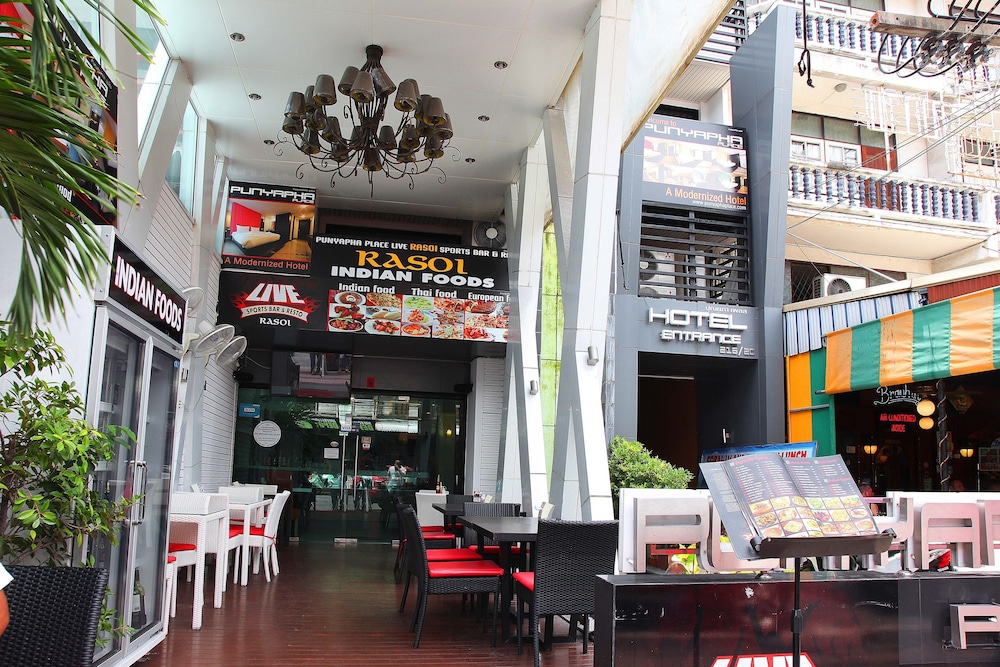 Punyapha Place Pattaya Beach 47/69