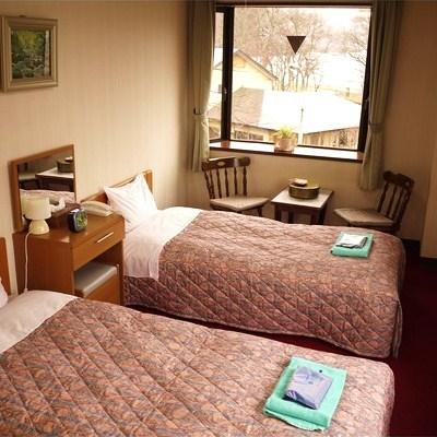 Japanese, Western, Select, Twin Beds, Tatami