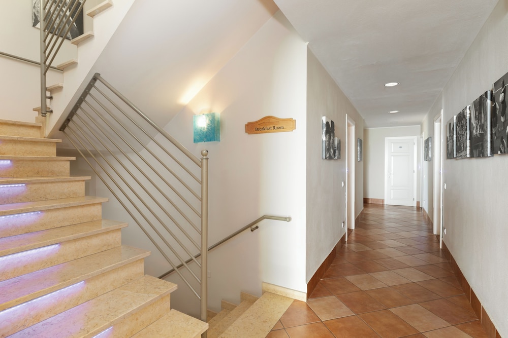 Marin Hotel 20/42