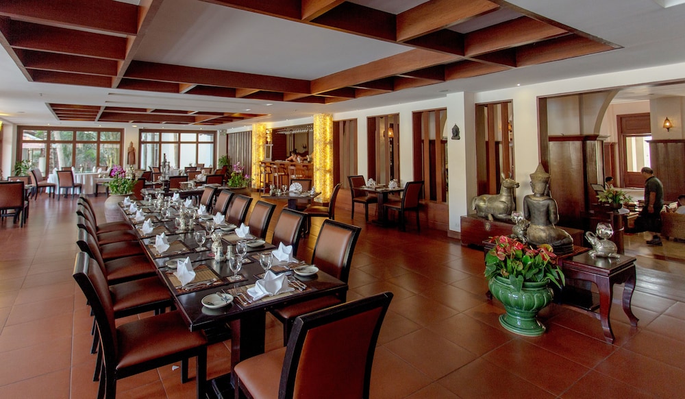 Royal Angkor Resort & Spa 45/62