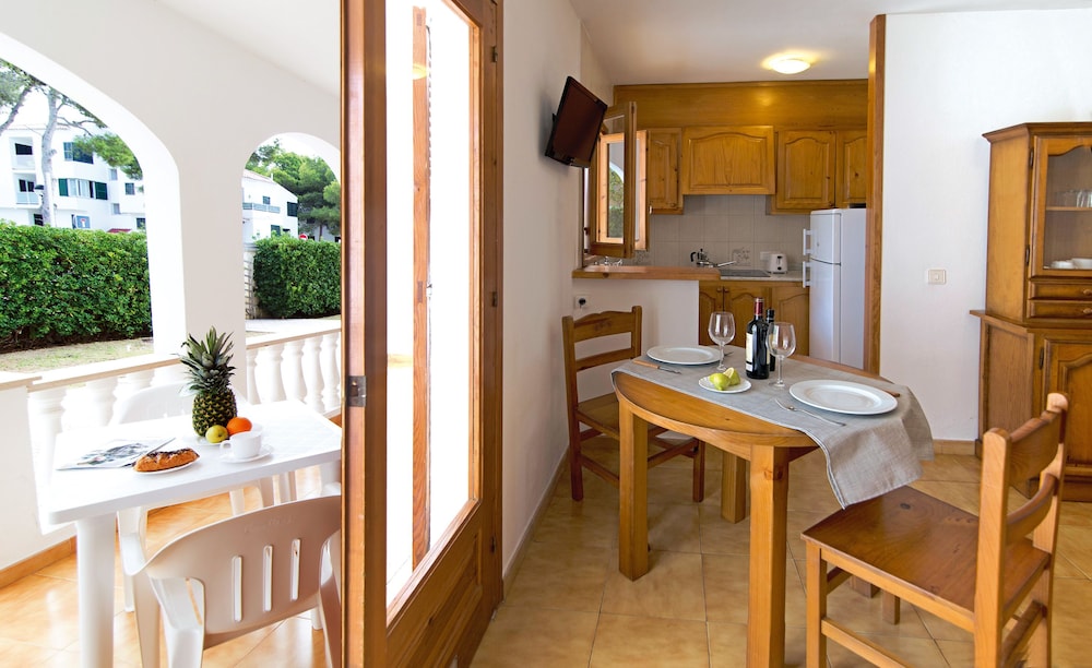 Apartamentos Mar Blanca 54/67