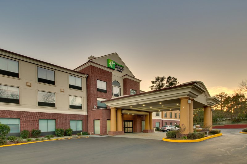 Holiday Inn Express Hotel & Suites Laurel 5/53