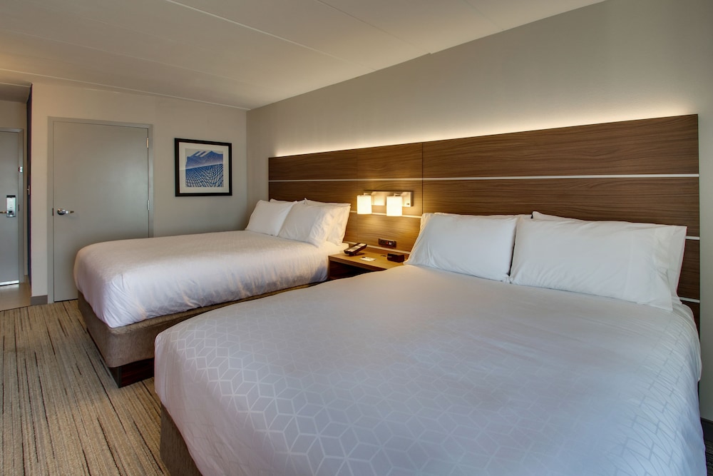 Holiday Inn Express Atlantic City W Pleasantville Ex Comfort Inn Suites West Atlantic City 17/70