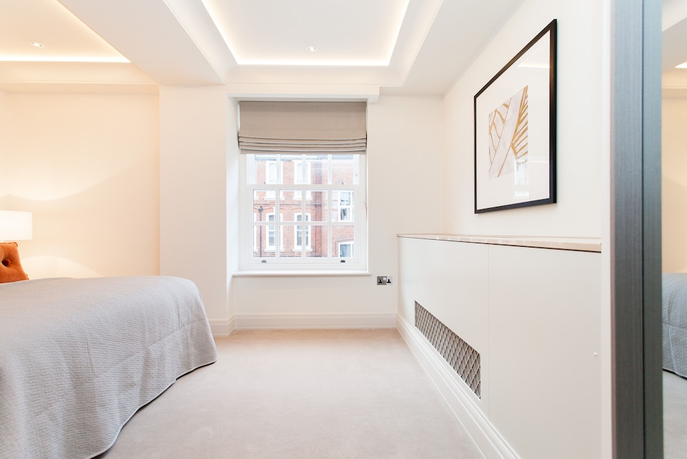 Hope House Residences by Aeria Apartments 13/50