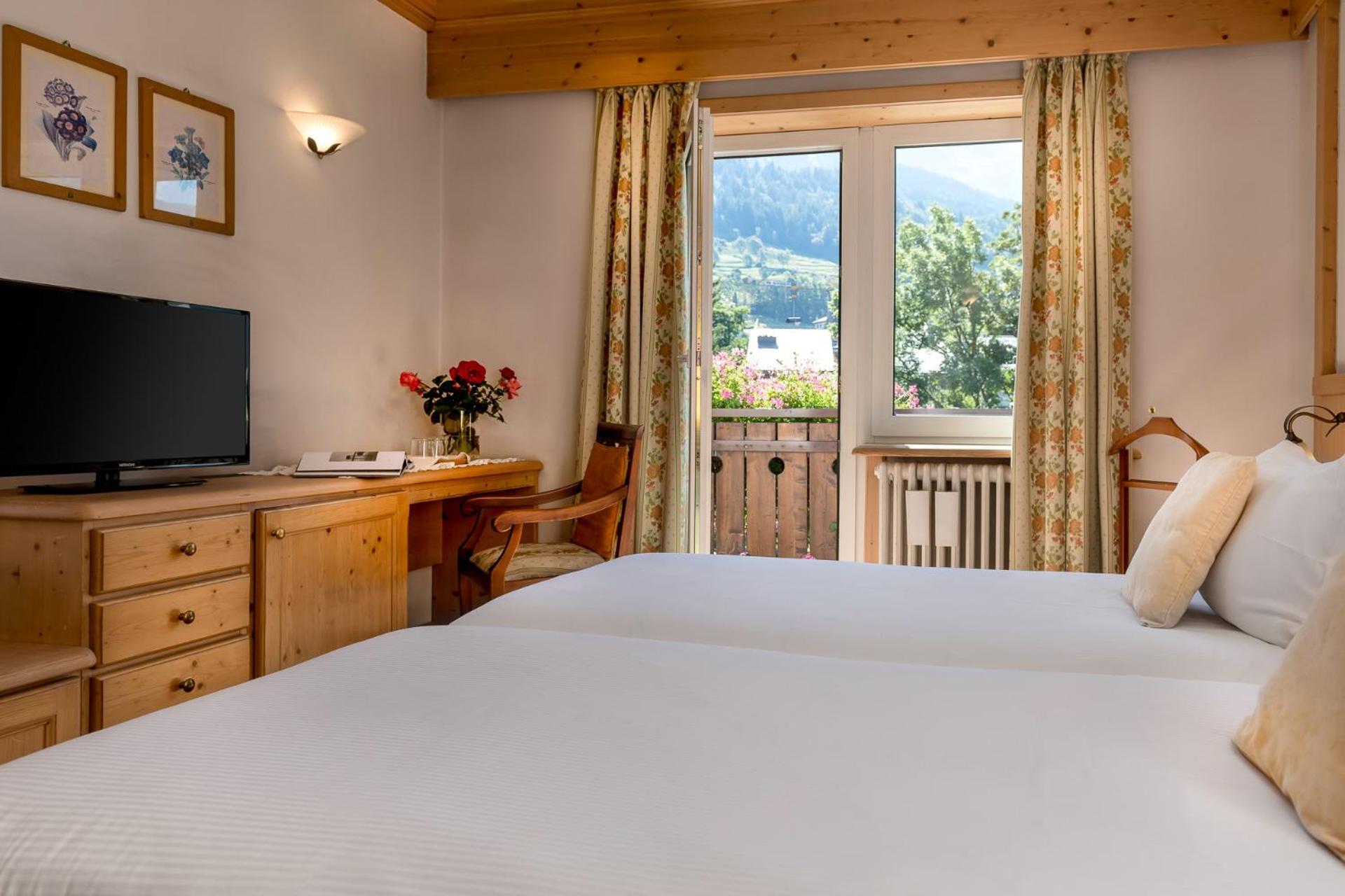 غرفة بسرير مزدوج، HOTEL BAITA DEI PINI 4/10
