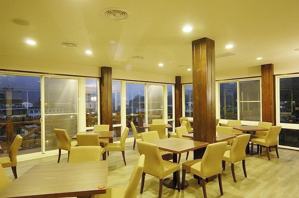 Chi Meng Rou Holiday Villa 58/68