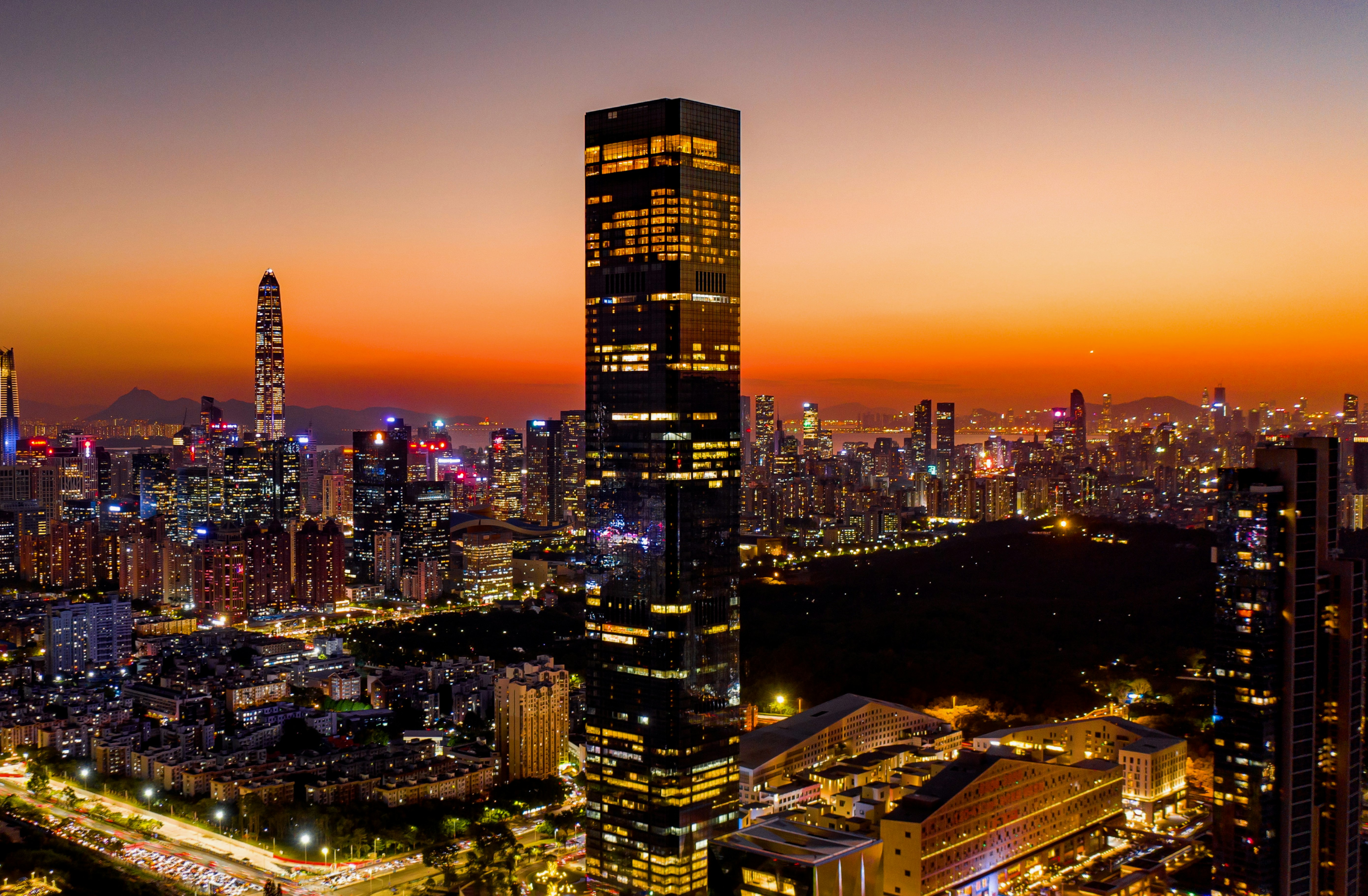 Mandarin Oriental Shenzhen 49/50