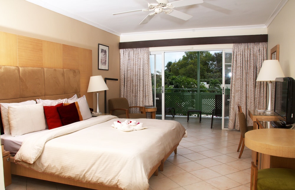 Mango Bay Barbados 17/61